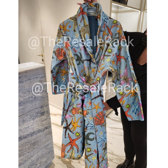 Versace Starfish Robe- Tresor De La Mer Pale Blue Terrycloth Unisex Bath Robe - Picture 3 of 13